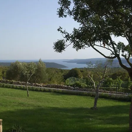 アパート Fuer 8 Personen Ca 230 Qm In Stanisovi, Istrien Bucht Von Rasa Koromačno